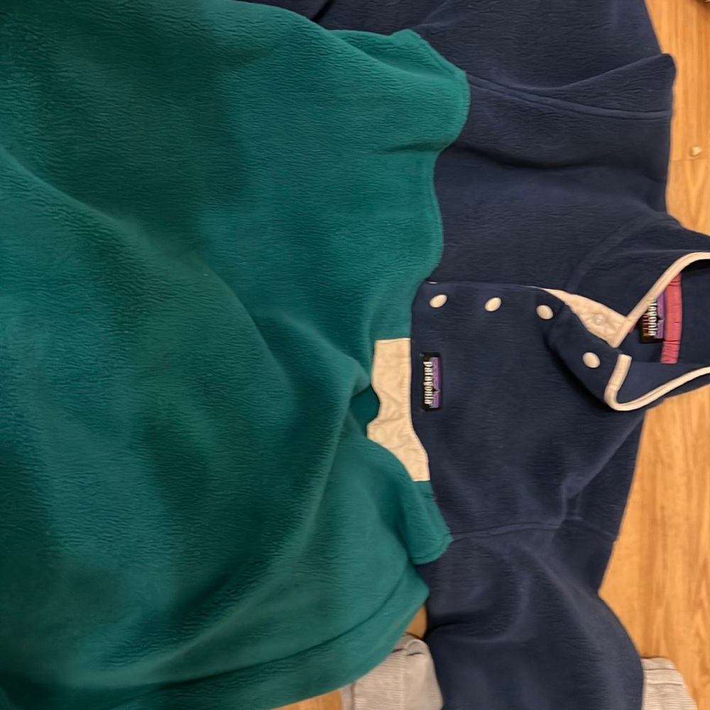patagonia colorblock sweatshirt